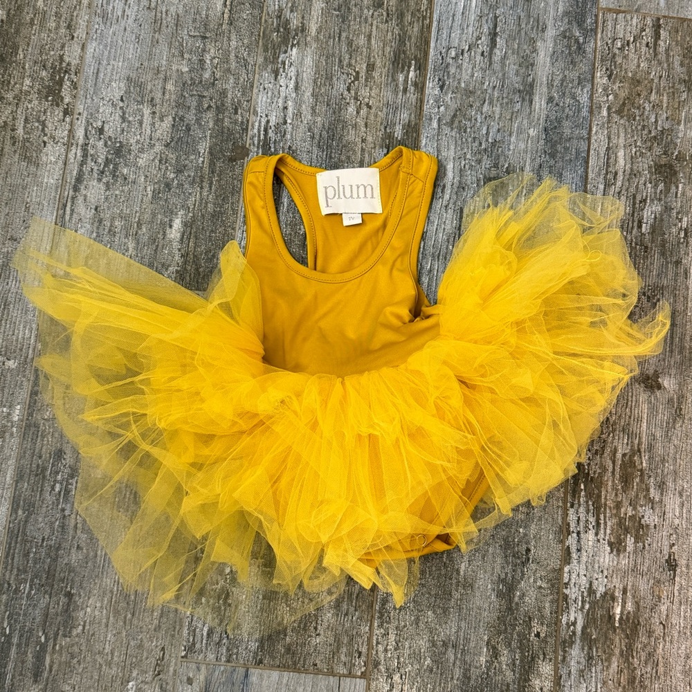 Plum tutu